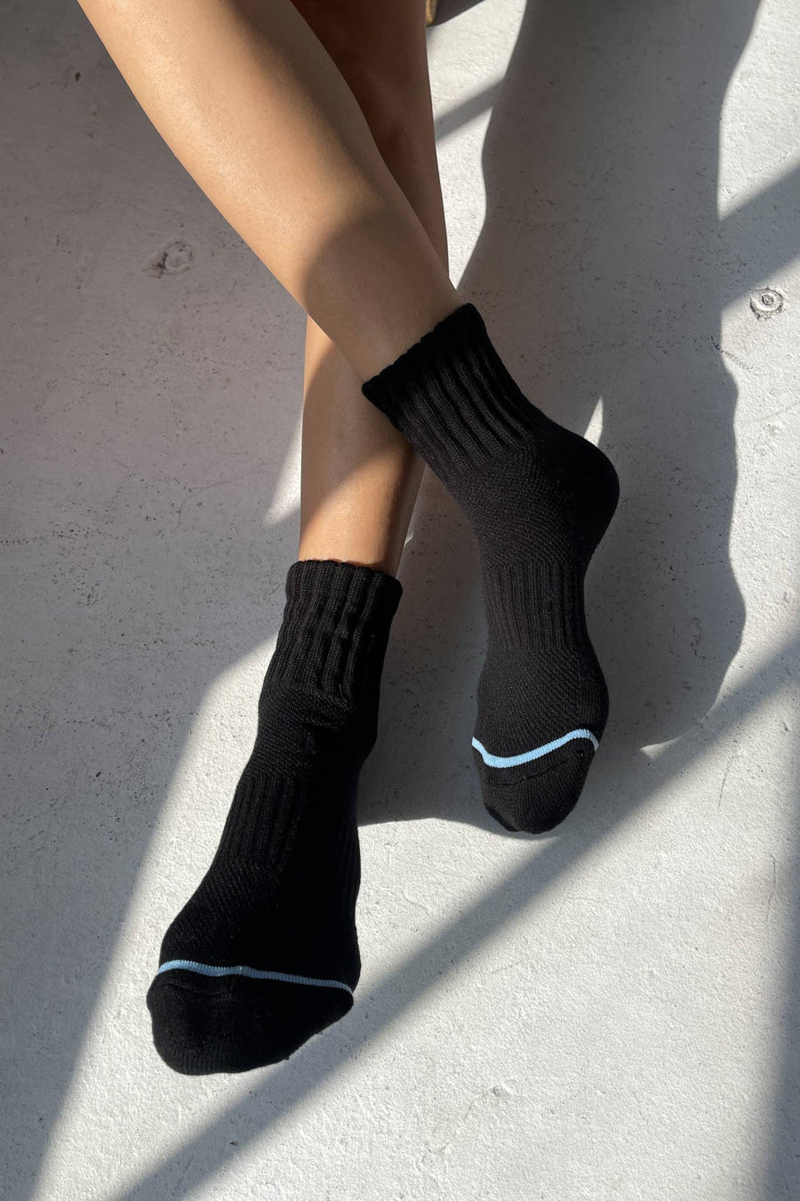 Swing Socks: Black