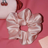 "Silken Hair" Silk Scrunchie Hair Tie (Peach)