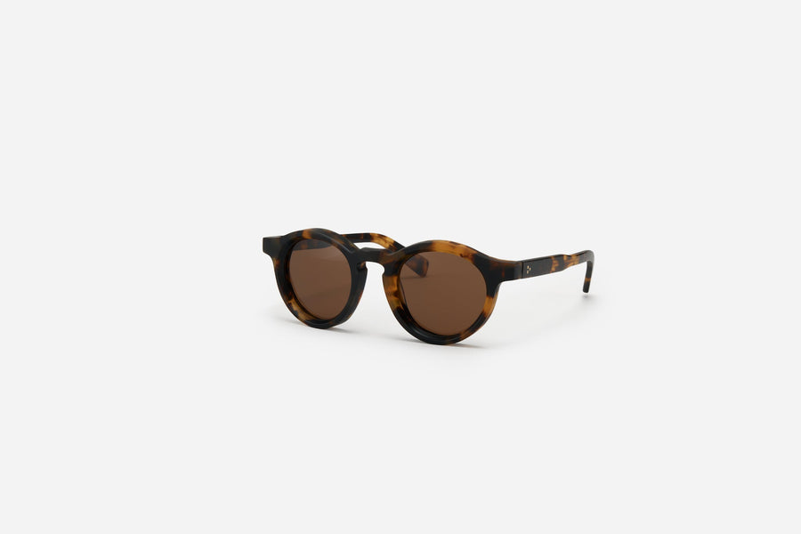 P3 Round SP-01 (Tortoise/Brown)