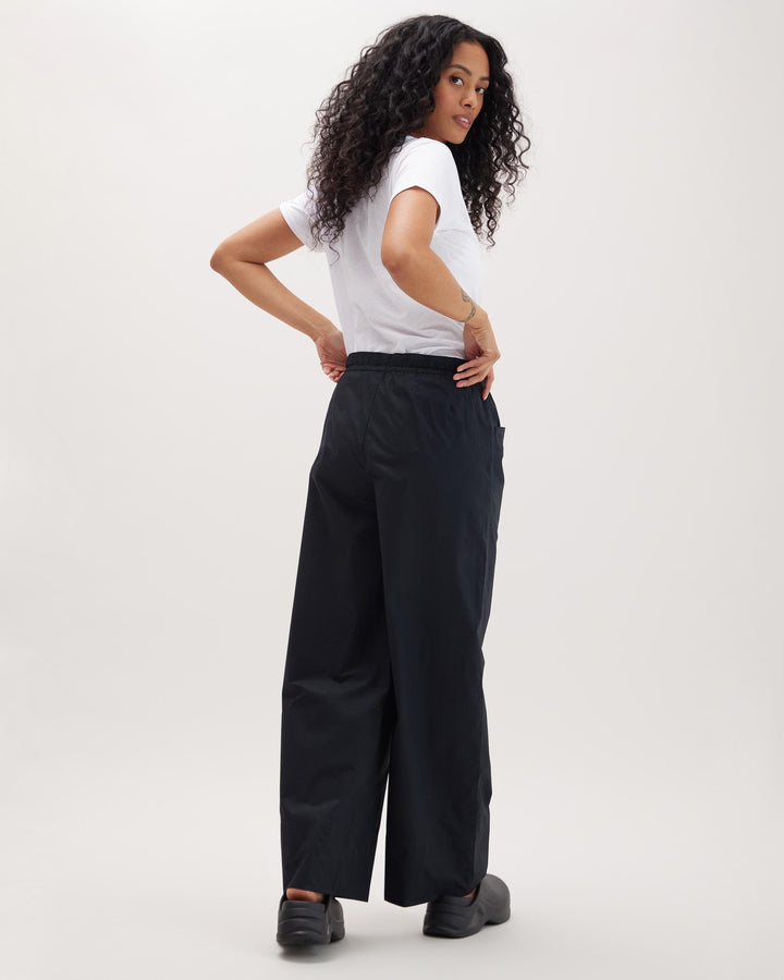 Weekend Poplin Pant (Black)