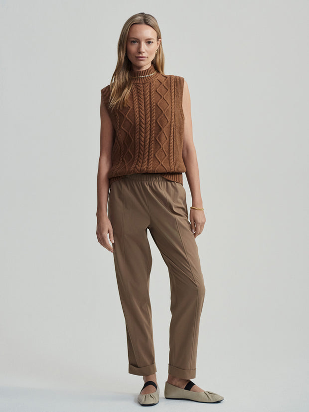 Joilette Roll Neck Vest (Caramel Pecan)