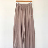 Bare Pants (Mushroom)