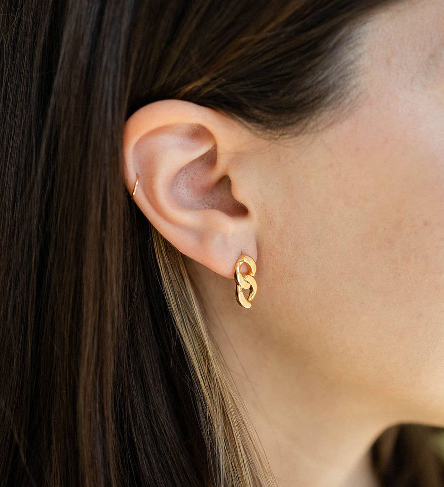 Chain Link Stud Earrings in Gold