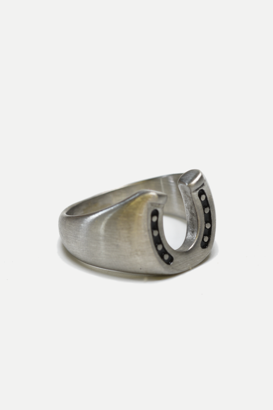 Horseshoe Ring: 11