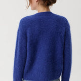 Kit V-Neck Pullover Sweater (Sapphire)
