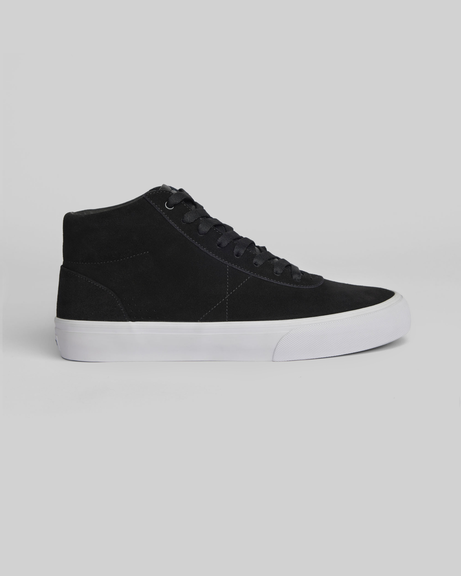 Chapter Mid (Black/White Premium Suede)