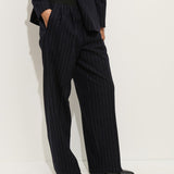 Primrose Pleated Trouser in Wool (Chalk/Navy)