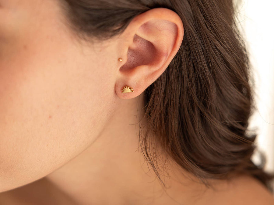 Yucca Plant Stud Earrings in Gold