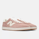 NB Numeric 440 V2 (Pink/White)