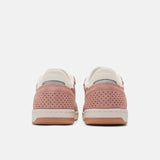 NB Numeric 440 V2 (Pink/White)