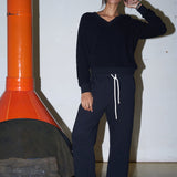 Zuri Reverse Fleece V Neck Sweatshirt (True Black)