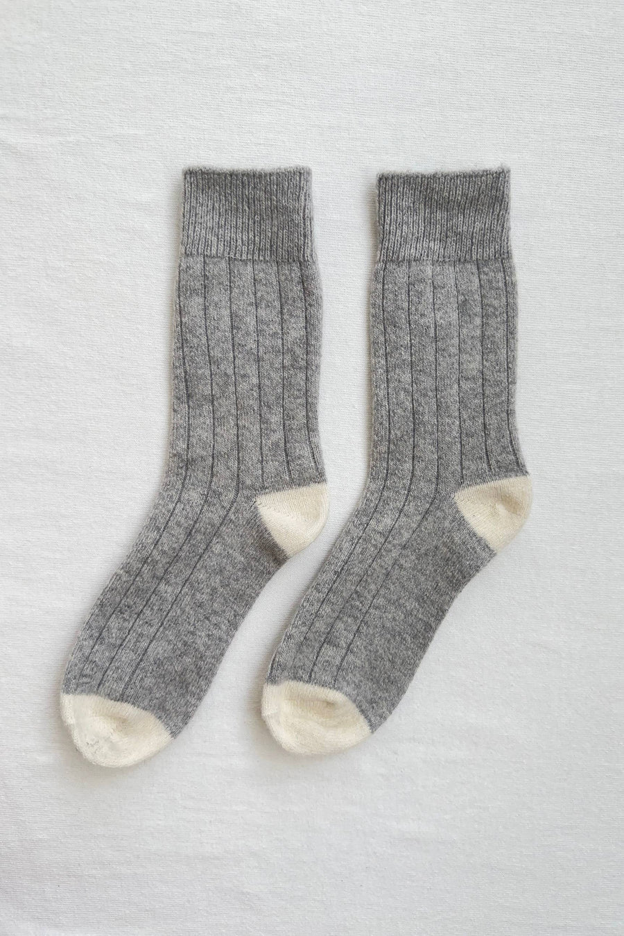 Classic Cashmere Socks: Grey Melange