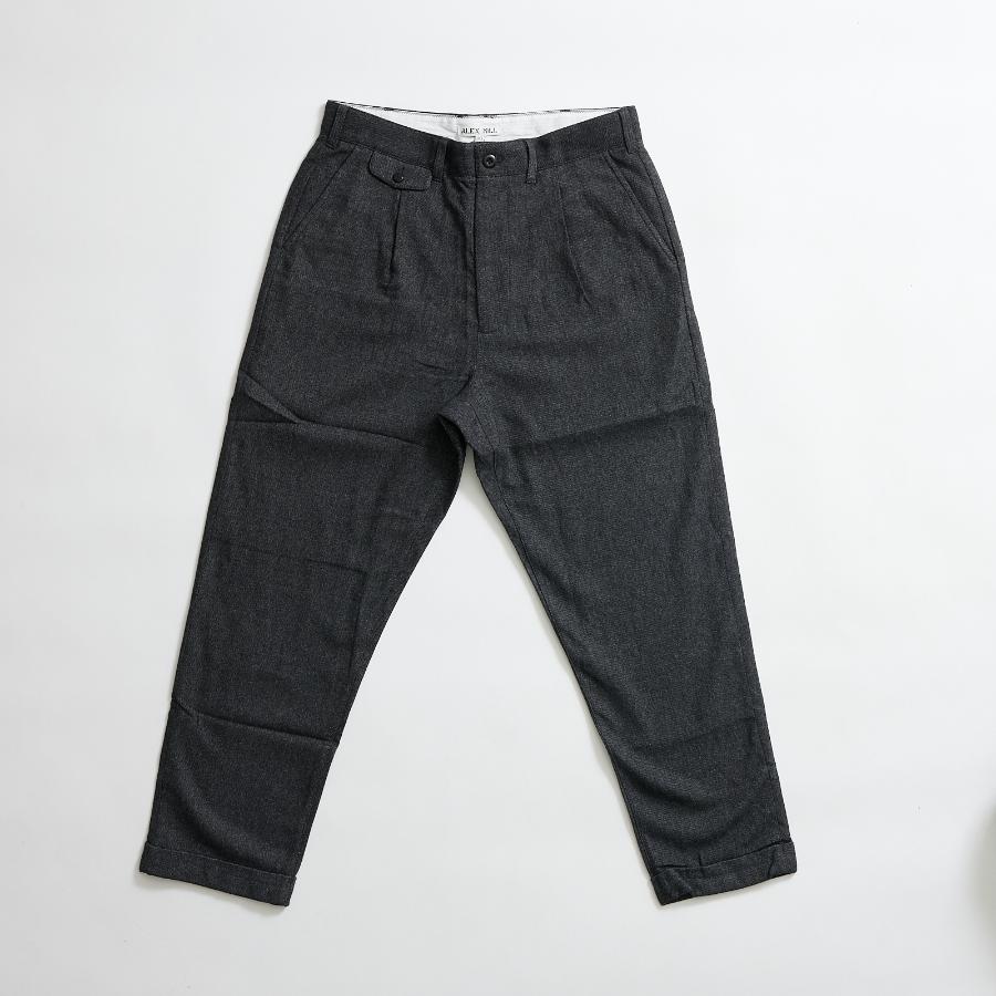 Standard Pleated Pant in Italian Wool (Charcoal)